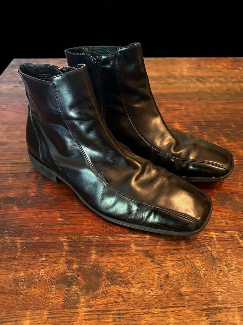 Kenneth Cole Reaction Black Ankle Boots